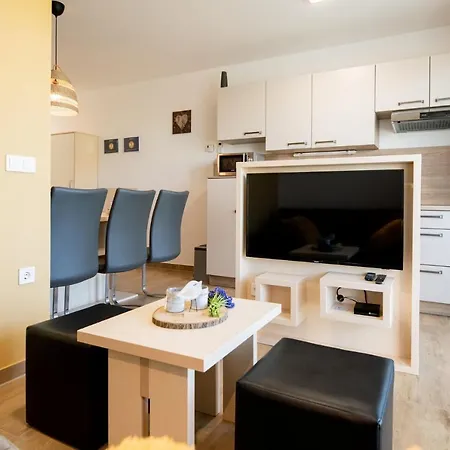 Apartmaji Banonia 